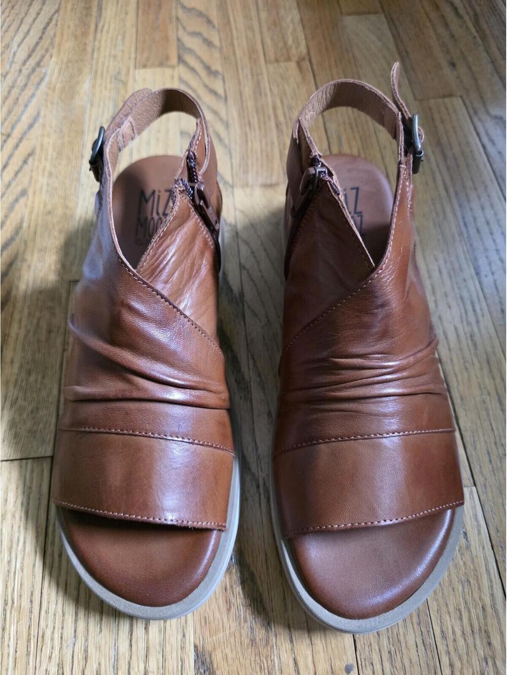 NIB Miz Mooz -  Conor Sandals Leather EU 38 US 8 Boho Comfort